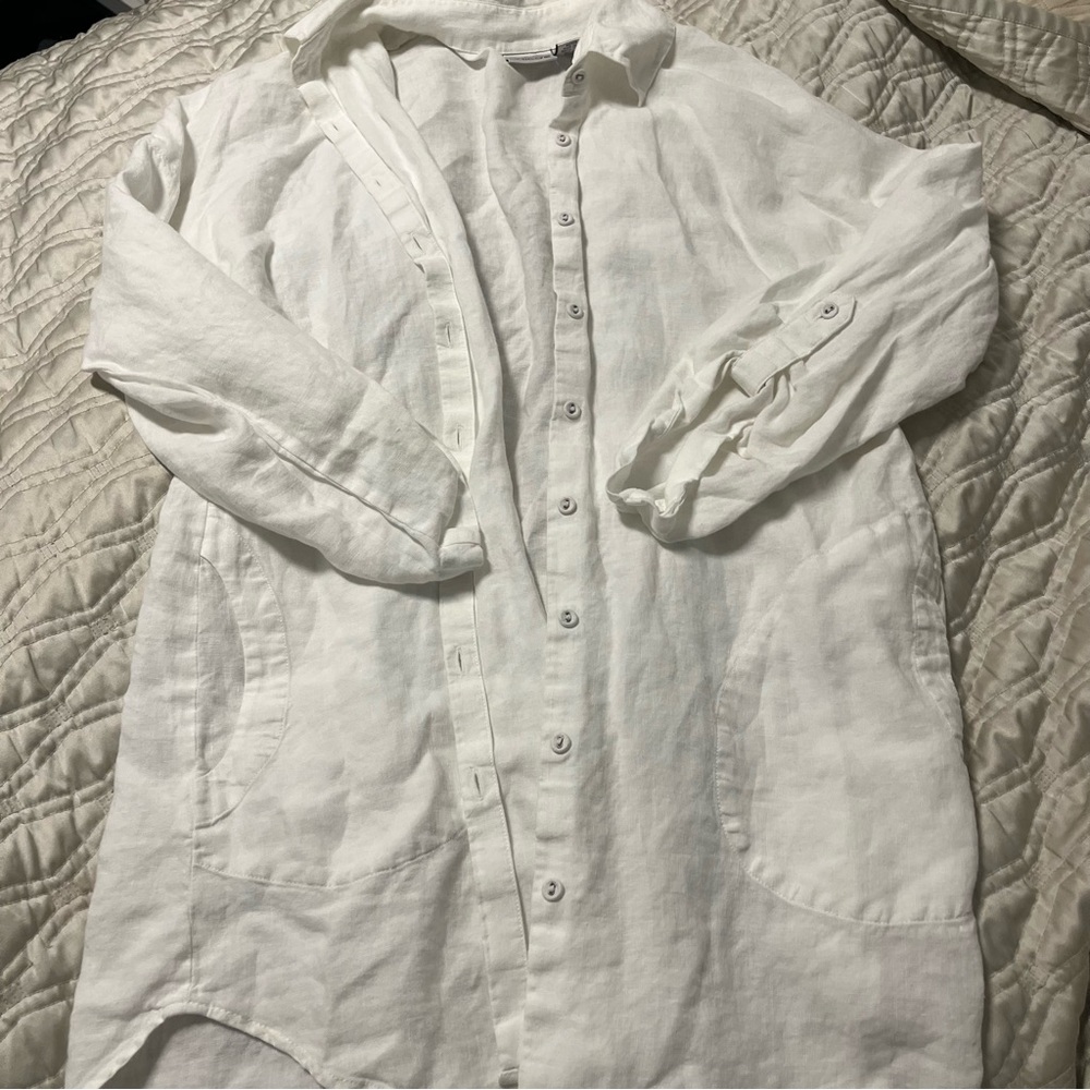 Chico’s white linen button down top